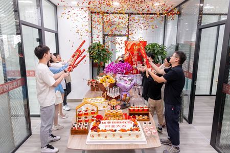 HY-LITE office opening celebration